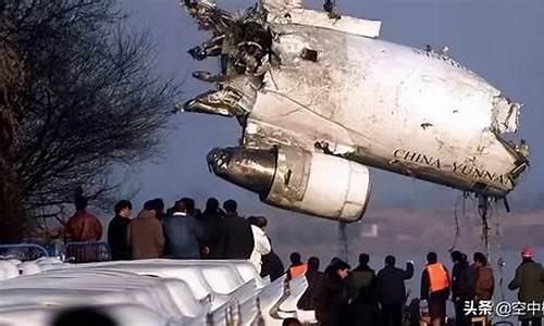 中国油价与飞机空难对比_中国油价与飞机空难